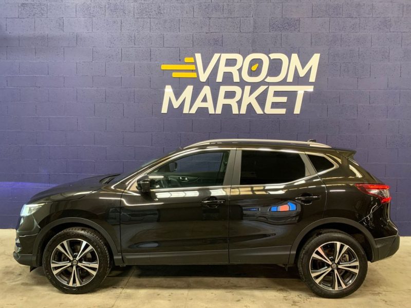 NISSAN QASHQAI CONNECTA 1.3 160ch-Toit panoramique-63 000km