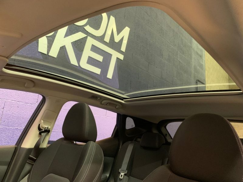 NISSAN QASHQAI CONNECTA 1.3 160ch-Toit panoramique-63 000km