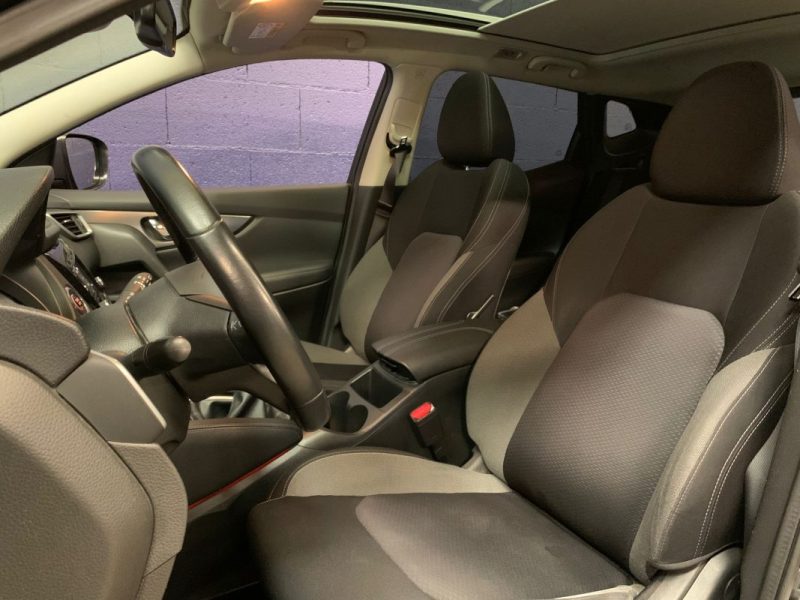 NISSAN QASHQAI CONNECTA 1.3 160ch-Toit panoramique-63 000km