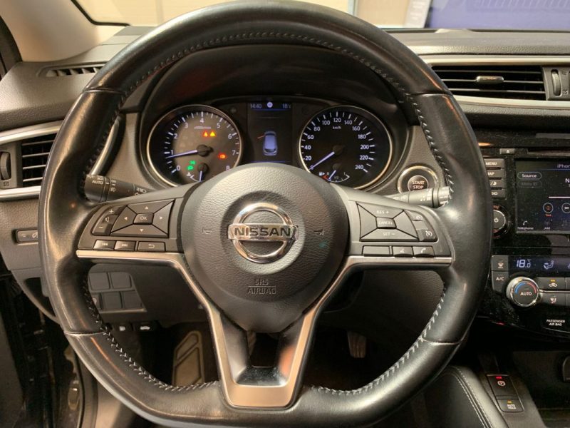 NISSAN QASHQAI CONNECTA 1.3 160ch-Toit panoramique-63 000km