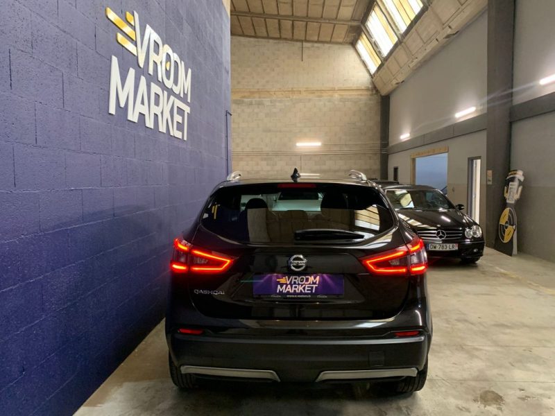 NISSAN QASHQAI CONNECTA 1.3 160ch-Toit panoramique-63 000km