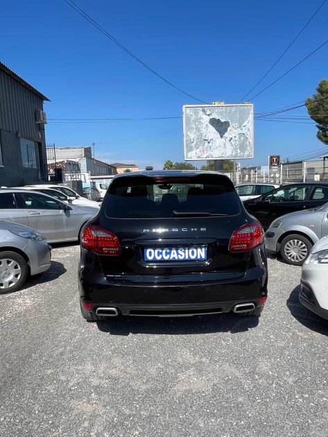 PORSCHE CAYENNE  3.0D - 24V V6 TURBO   DIESEL  FULL OPTION 