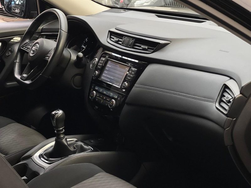 NISSAN  X-Trail1.7DCI N-Tec 150CH 1ER M