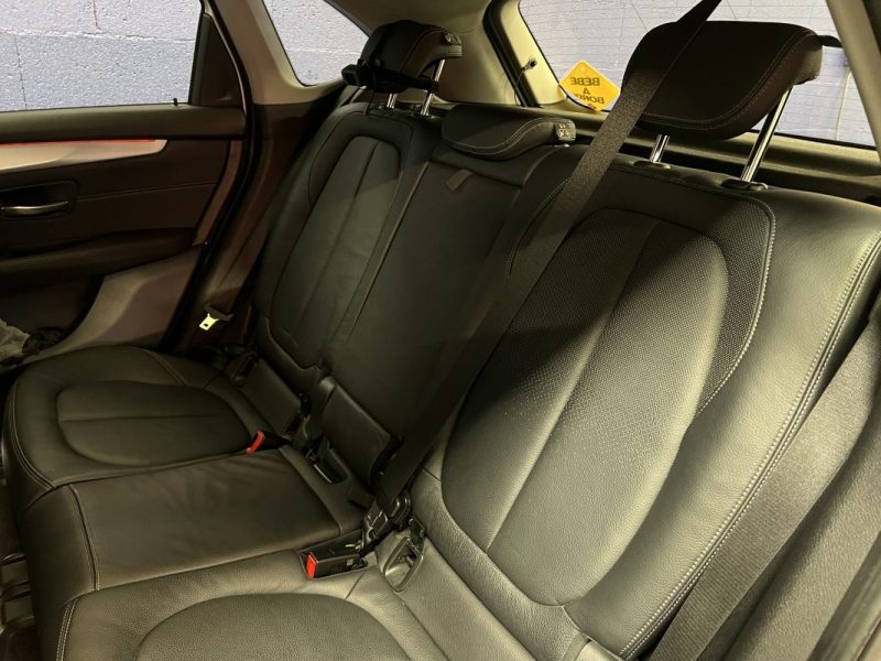 B.M.W. SERIE 2 116 ch Sport  Active DKG7