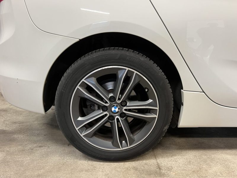 B.M.W. SERIE 2 116 ch Sport  Active DKG7