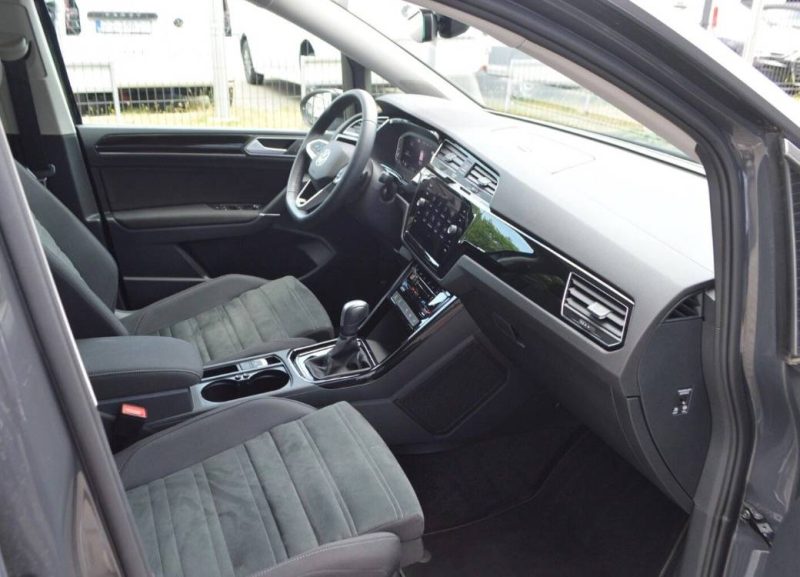Volkswagen Touran 2.0 TDI 150 DSG Style