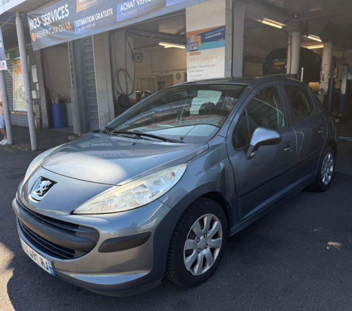 PEUGEOT 207 2009