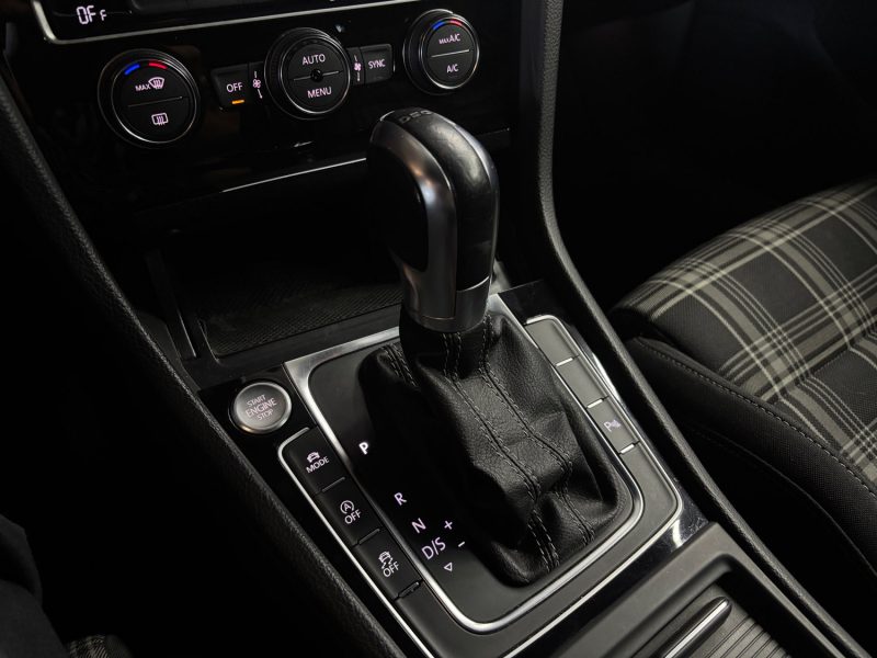 VOLKSWAGEN GOLF 7 2.0 TDI 184 CH GTD DSG7 BlueMotion Technologiy FAP GARANTIE 6 MOIS