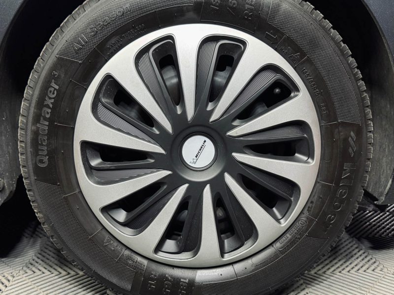 PEUGEOT 208 1.6 BLUEHDI 120CH S&S 5P GARANTIE 6 MOIS