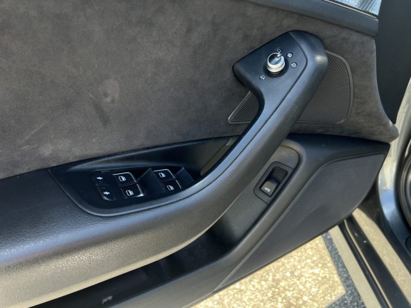 AUDI A6 AVANT S-Line Quattro BVA 3.0l TDI 245ch