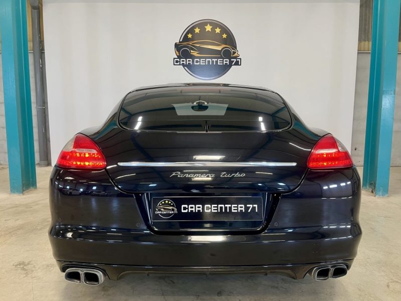 PORSCHE PANAMERA TURBO 2011