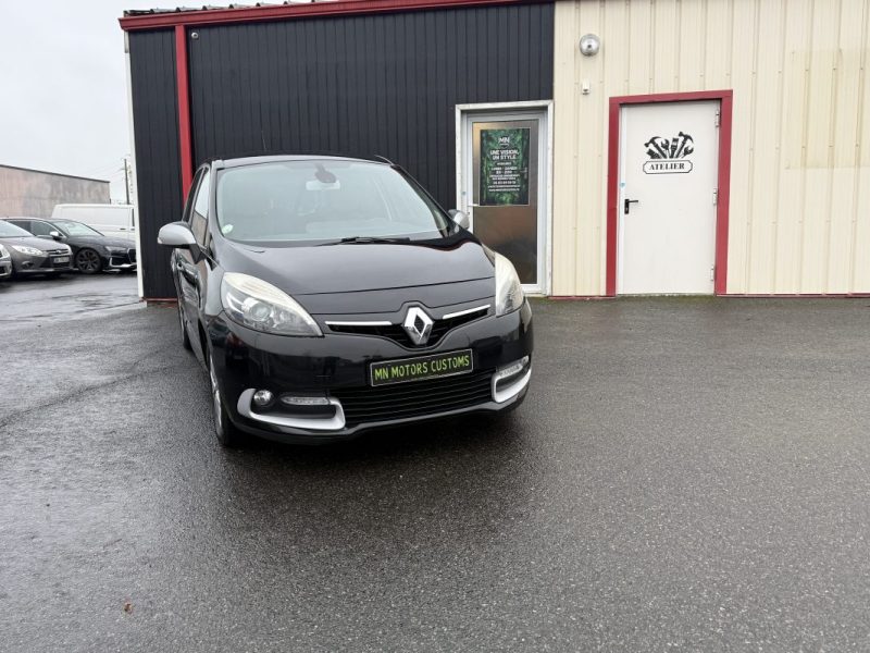 RENAULT  SCENIC 2013