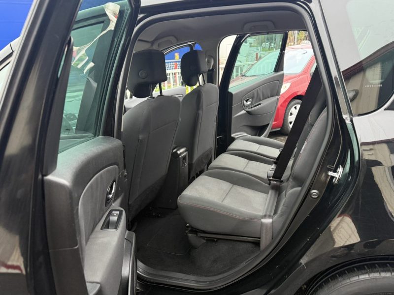 RENAULT  SCENIC 2013