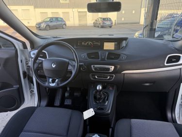 RENAULT  SCENIC 2013