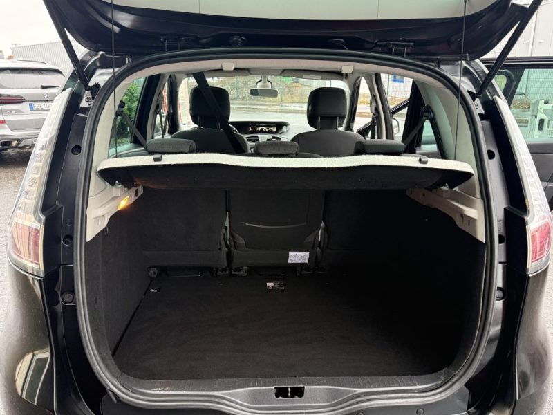 RENAULT  SCENIC 2013