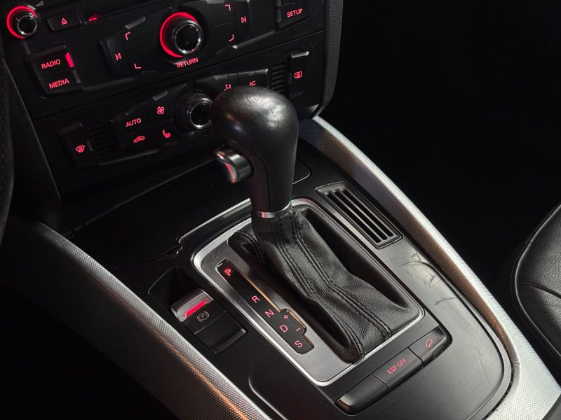 AUDI Q5 3.0 V6 TDI 245CH AMBITION LUXE GARANTIE 6 MOIS