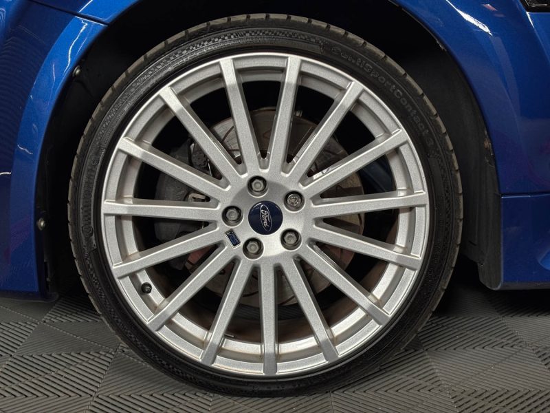 FORD FOCUS (2) 2.5 305 RS+ BV6 GARANTIE 6 MOIS