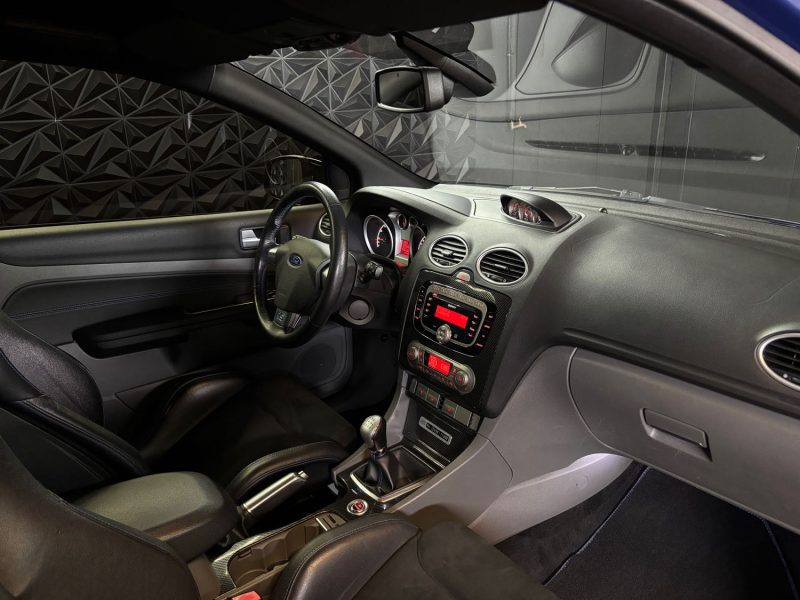 FORD FOCUS (2) 2.5 305 RS+ BV6 GARANTIE 6 MOIS