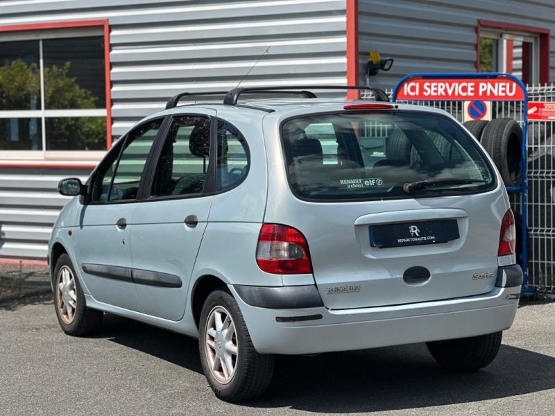 RENAULT MEGANE SCENIC 2001