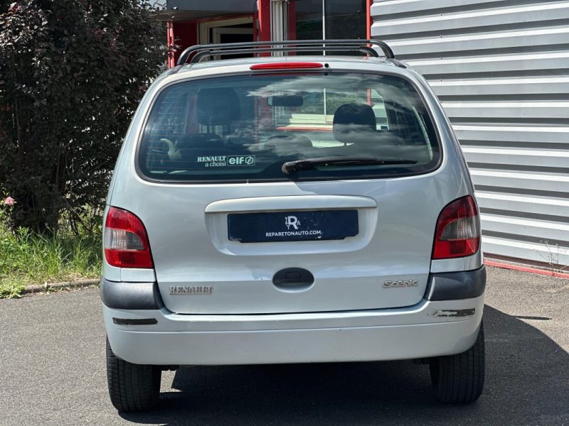 RENAULT MEGANE SCENIC 2001