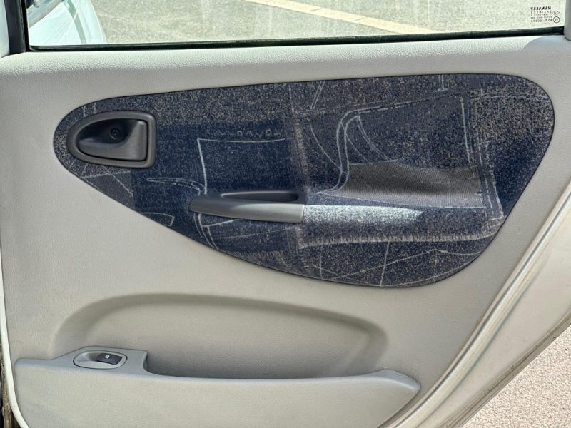 RENAULT MEGANE SCENIC 2001