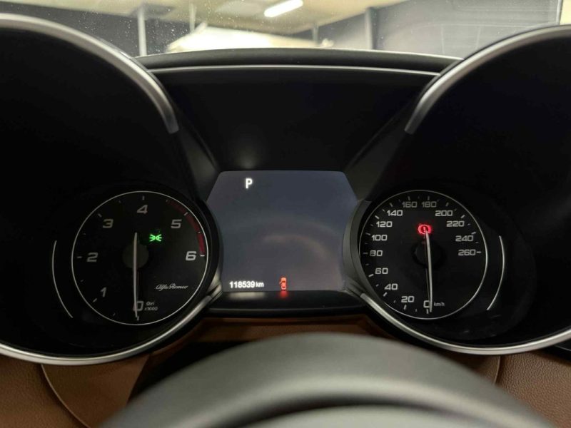 ALFA ROMEO GIULIA 2017