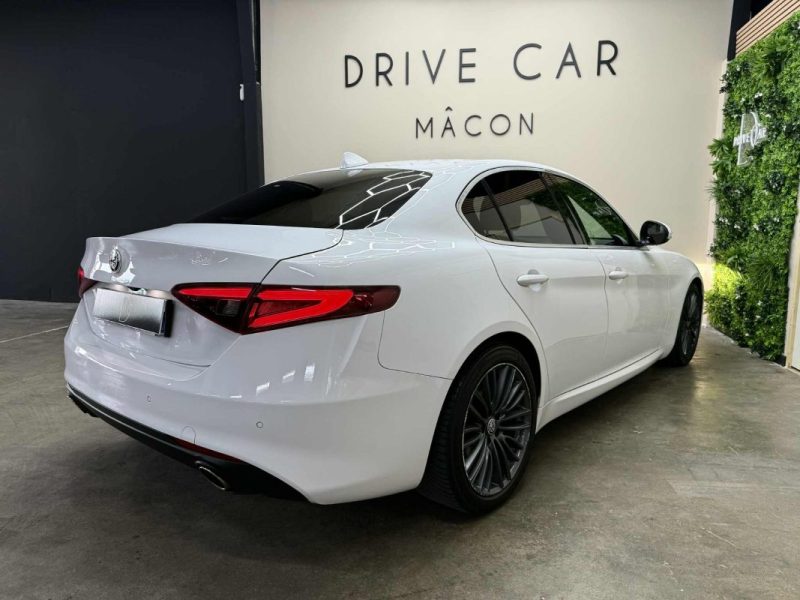 ALFA ROMEO GIULIA 2017