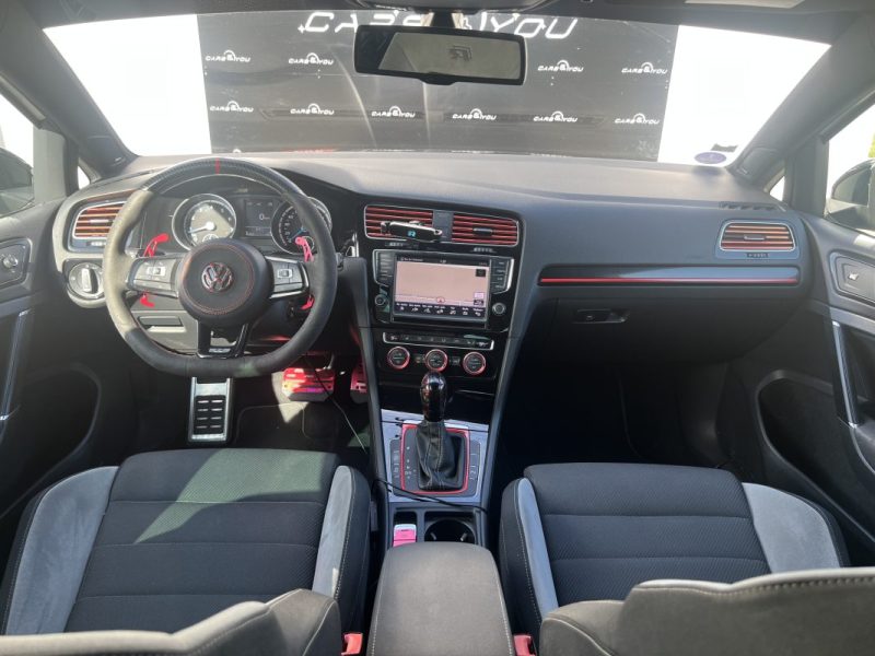 VOLKSWAGEN GOLF 7 2014