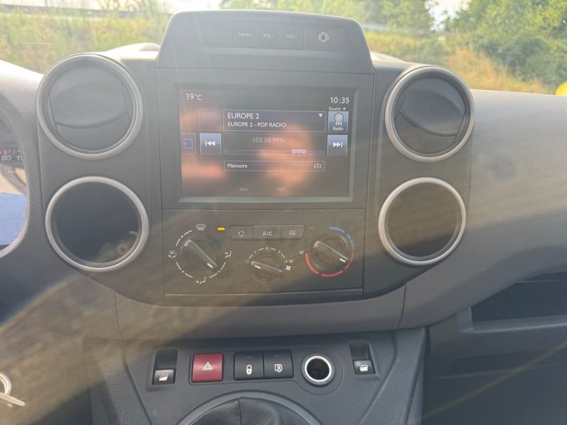 PEUGEOT PARTNER 3 PLACES