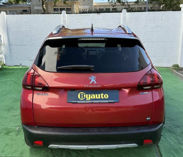 PEUGEOT 2008 2016