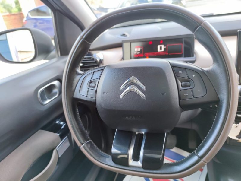 CITROEN C4 CACTUS Shine BlueHDi 100