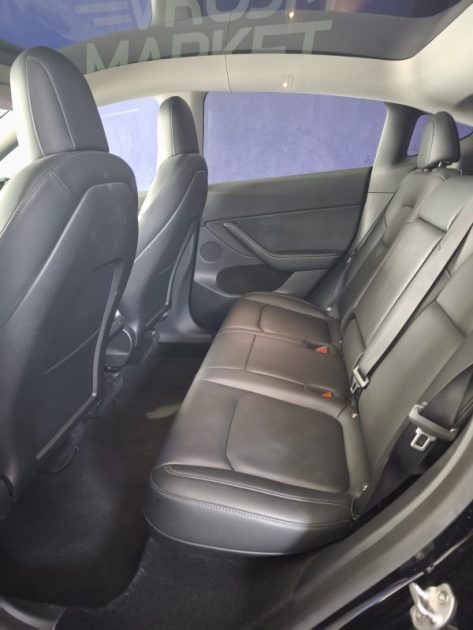 TESLA MODEL Y LONG RANGE AWD 350 KW 476 Cv , 67000 KMS