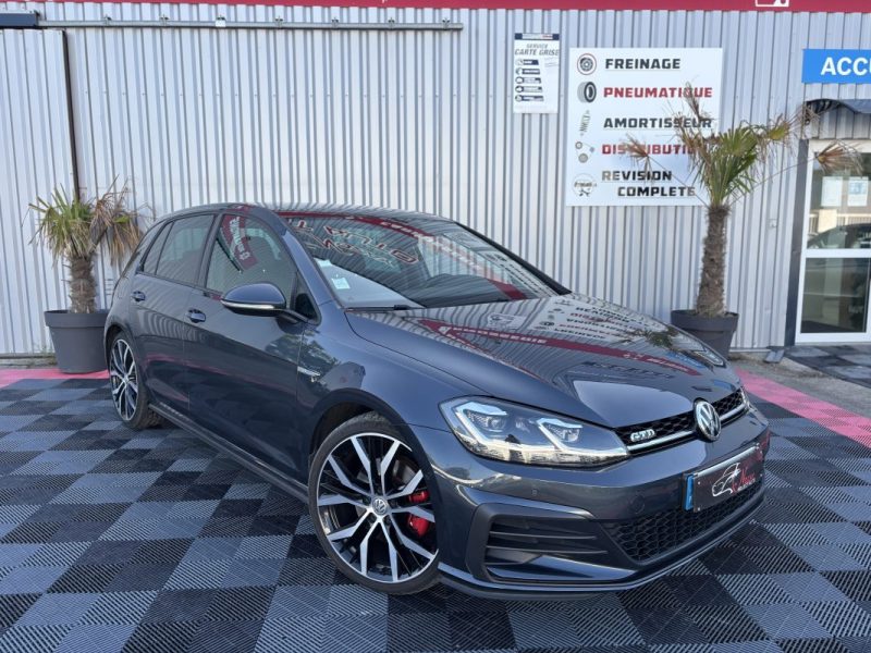 VOLKSWAGEN GOLF 2017