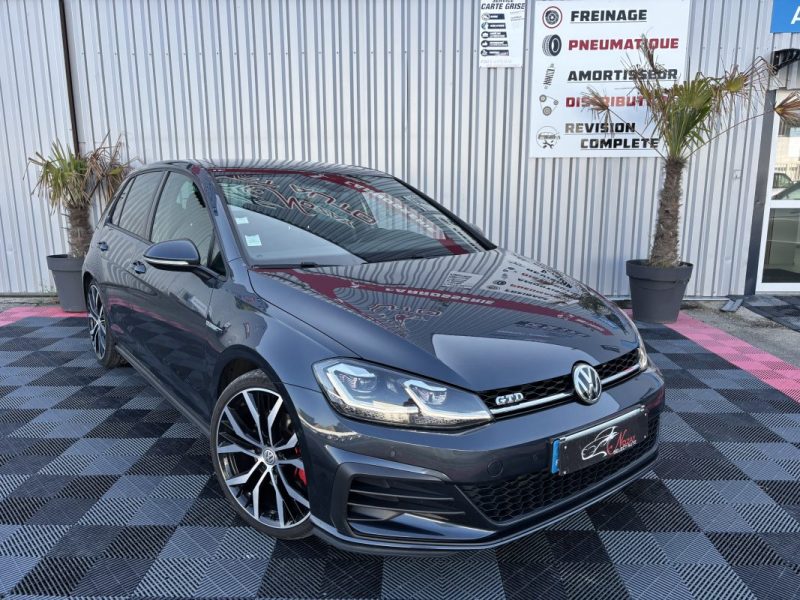 VOLKSWAGEN GOLF 2017