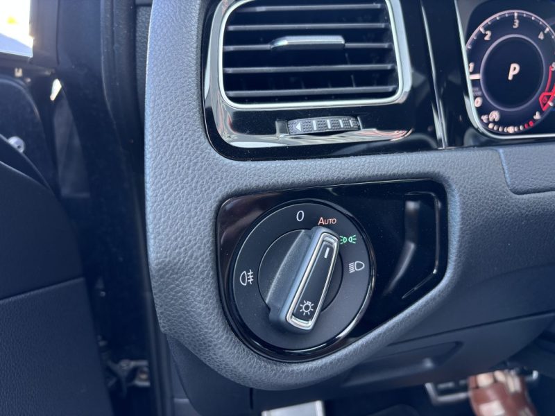 VOLKSWAGEN GOLF 2017