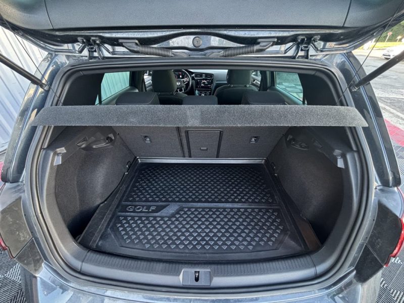 VOLKSWAGEN GOLF 2017