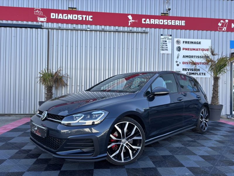 VOLKSWAGEN GOLF 2017