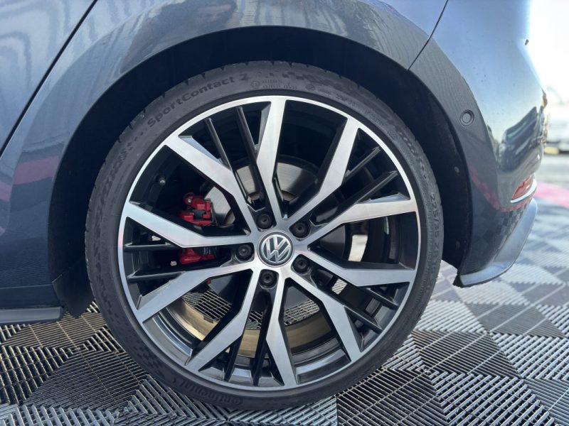 VOLKSWAGEN GOLF 2017