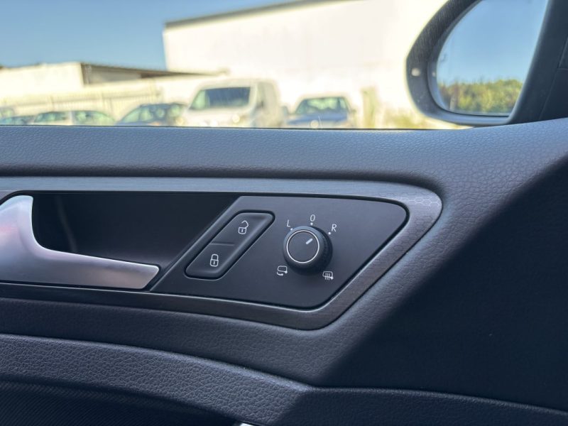 VOLKSWAGEN GOLF 2017