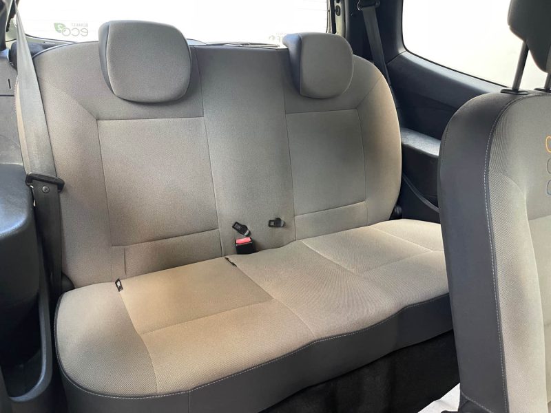 RENAULT TWINGO II 2011