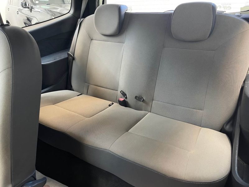 RENAULT TWINGO II 2011