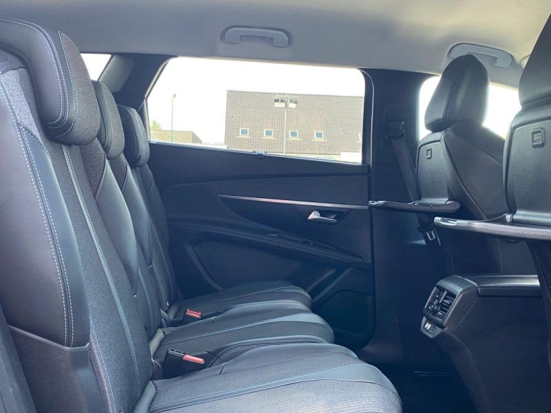 PEUGEOT 5008 1.5 BlueHDi 130ch Allure Pack 7 places 🚙 Suivi complet ✅