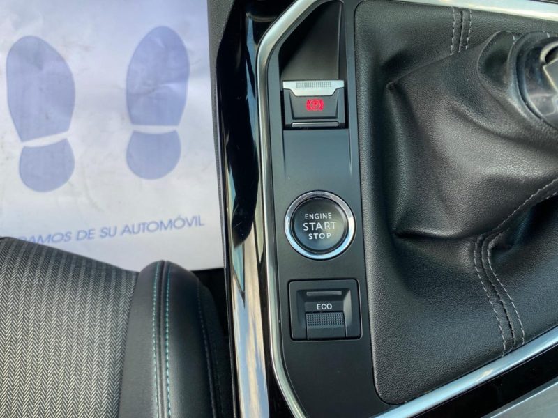 PEUGEOT 5008 1.5 BlueHDi 130ch Allure Pack 7 places 🚙 Suivi complet ✅