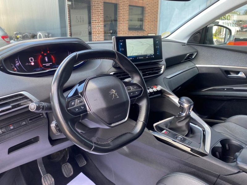 PEUGEOT 5008 1.5 BlueHDi 130ch Allure Pack 7 places 🚙 Suivi complet ✅