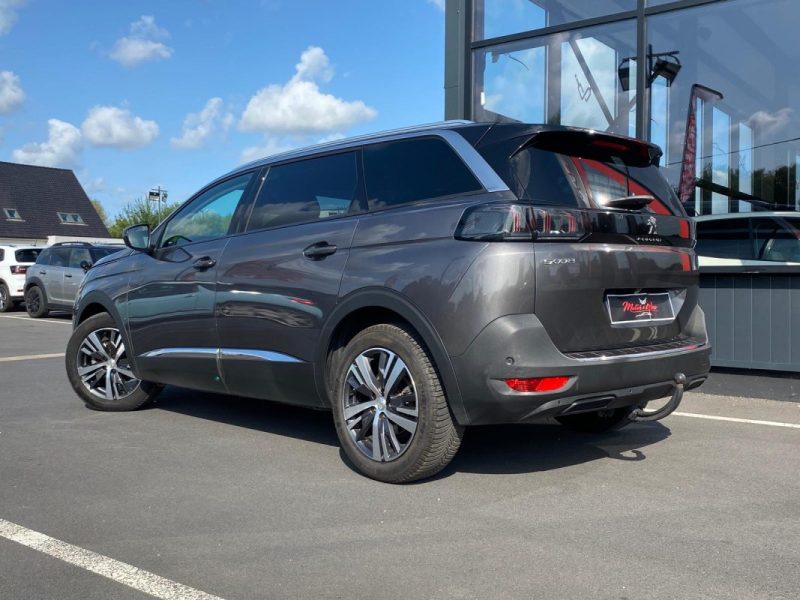 PEUGEOT 5008 1.5 BlueHDi 130ch Allure Pack 7 places 🚙 Suivi complet ✅