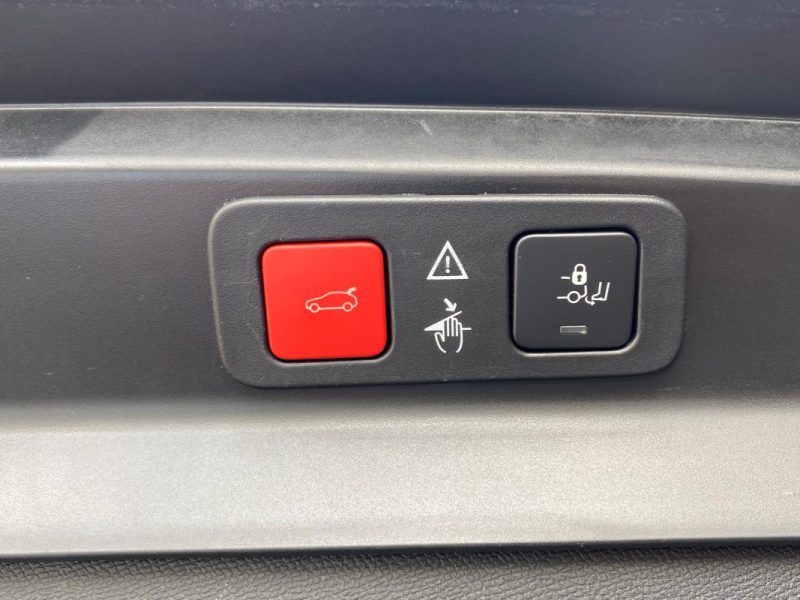 PEUGEOT 5008 1.5 BlueHDi 130ch Allure Pack 7 places 🚙 Suivi complet ✅