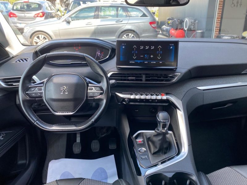 PEUGEOT 5008 1.5 BlueHDi 130ch Allure Pack 7 places 🚙 Suivi complet ✅