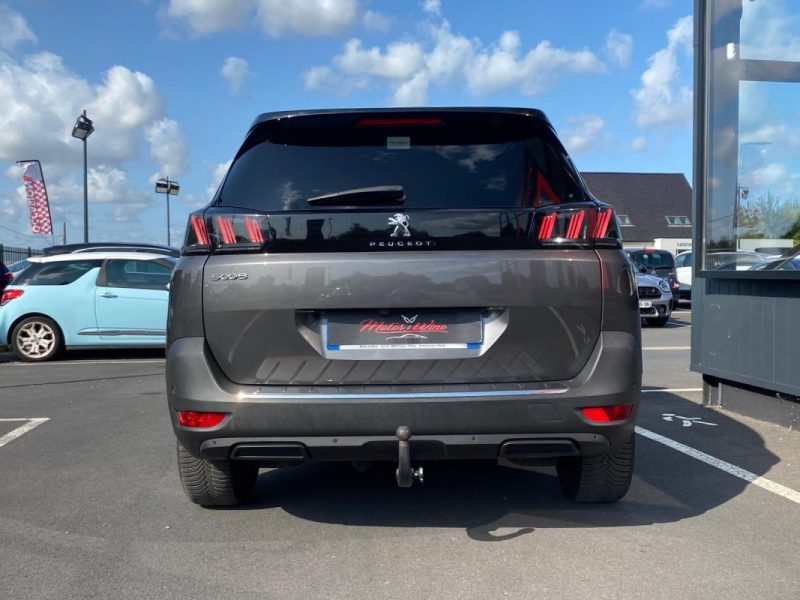 PEUGEOT 5008 1.5 BlueHDi 130ch Allure Pack 7 places 🚙 Suivi complet ✅