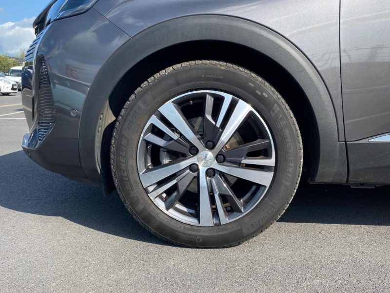 PEUGEOT 5008 1.5 BlueHDi 130ch Allure Pack 7 places 🚙 Suivi complet ✅