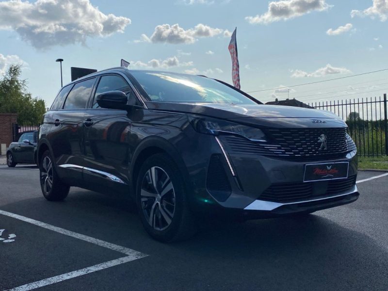 PEUGEOT 5008 1.5 BlueHDi 130ch Allure Pack 7 places 🚙 Suivi complet ✅
